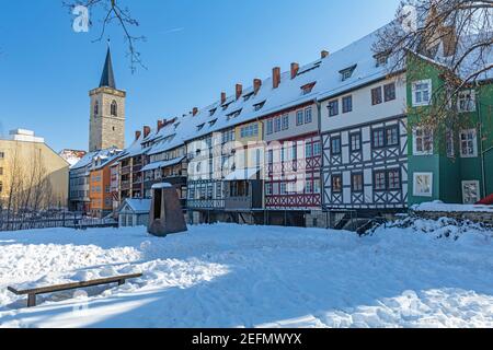 Verschneite Merchen`s Brücke in Erfurt Stockfoto